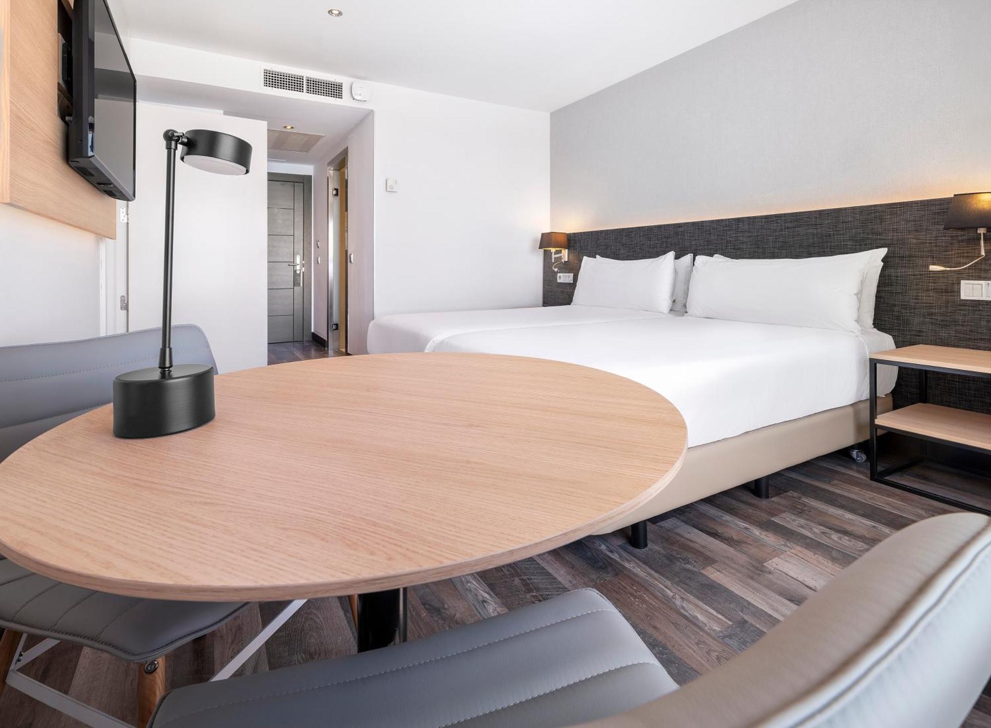 Hotel Cadiz Paseo Del Mar, Affiliated By Melia Ngoại thất bức ảnh