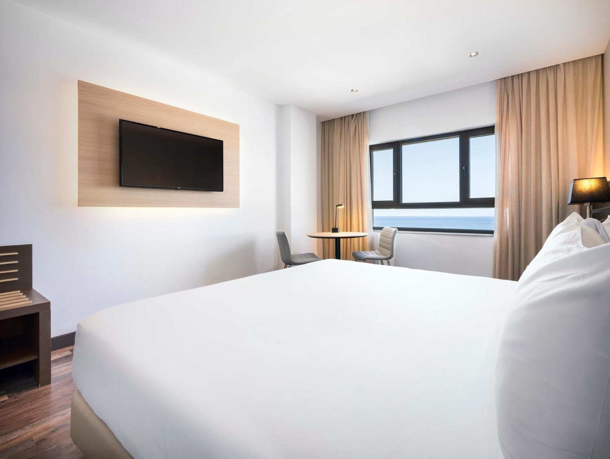Hotel Cadiz Paseo Del Mar, Affiliated By Melia Ngoại thất bức ảnh