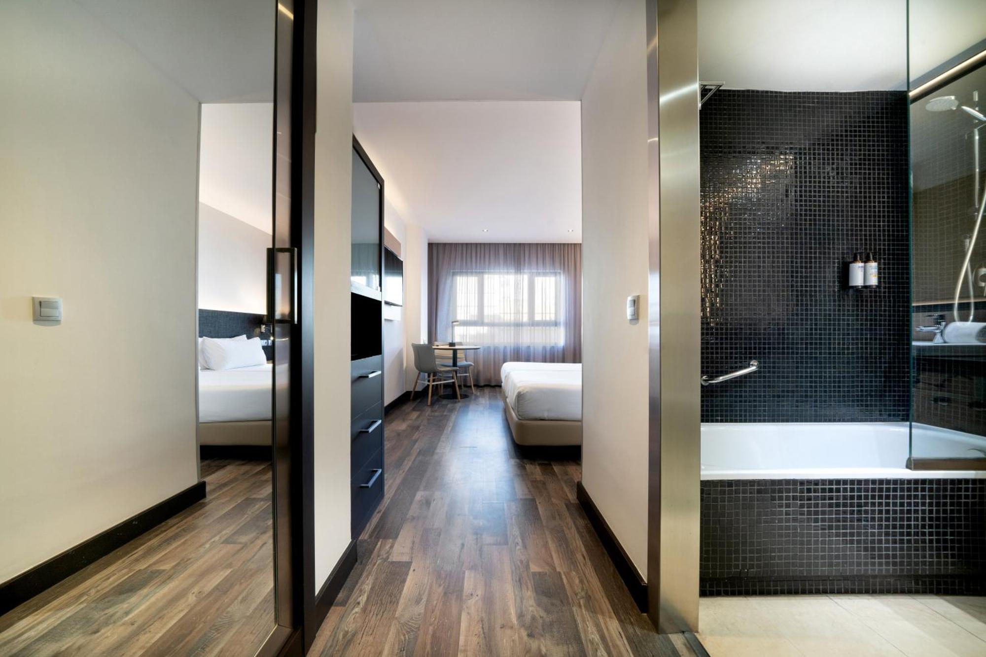 Hotel Cadiz Paseo Del Mar, Affiliated By Melia Ngoại thất bức ảnh