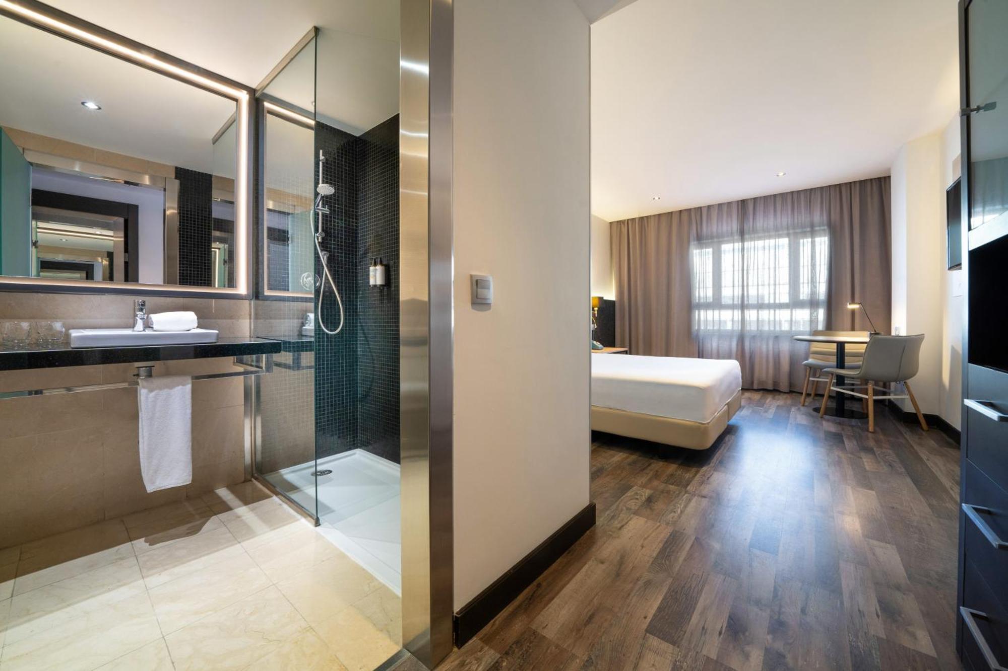 Hotel Cadiz Paseo Del Mar, Affiliated By Melia Ngoại thất bức ảnh
