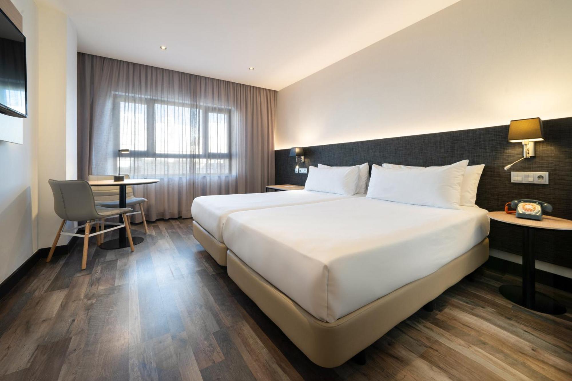 Hotel Cadiz Paseo Del Mar, Affiliated By Melia Ngoại thất bức ảnh